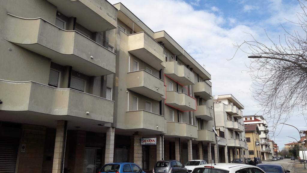 Casa Vacanza Pse Apartment Porto SantʼElpidio Exterior foto